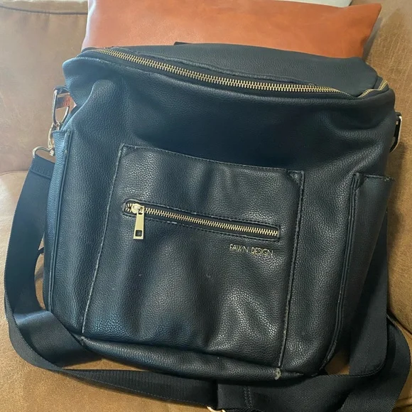 Fawn Design original diaper bag - Picture 2 of 8